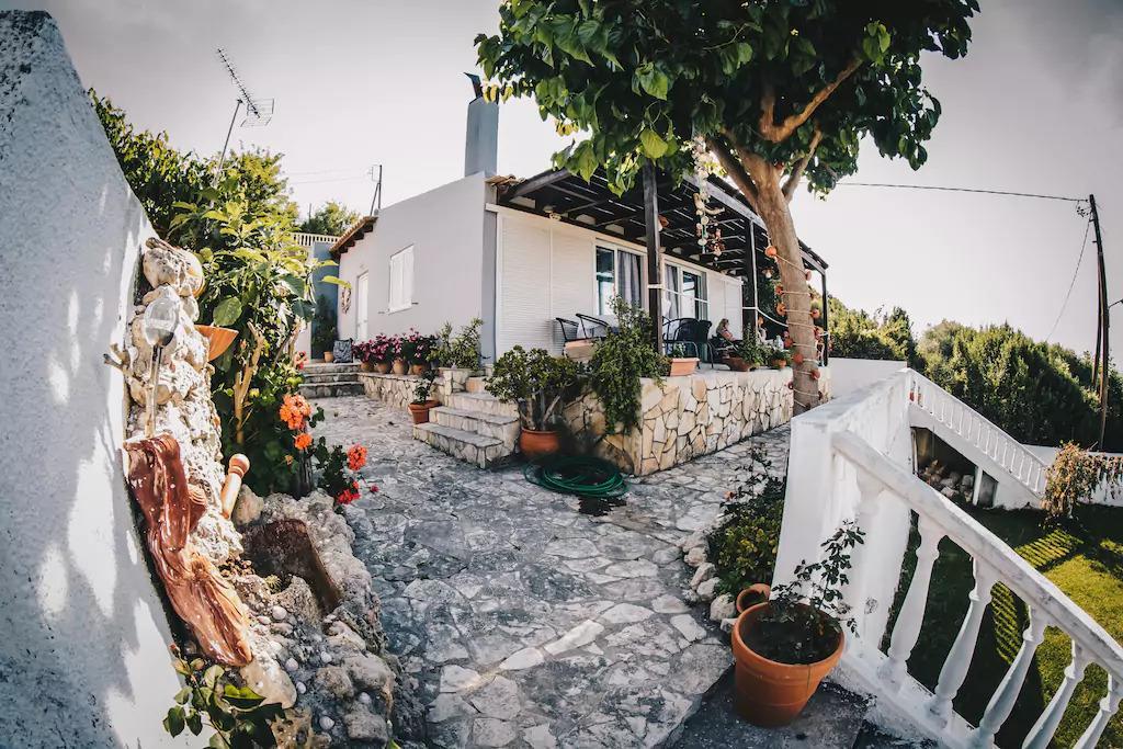 Villa Galanis By The Sea Niforeika Exterior photo